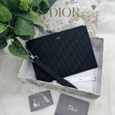 Christian Dior Clutch Bags